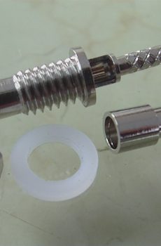 YCD-SB-1103 SMB Female Crimp Type Bulkhead